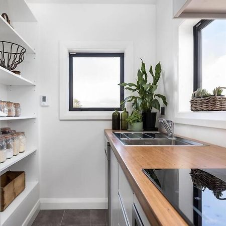Apartment 2 - Haddin Court - Stunning Executive Blenheim Eksteriør bilde