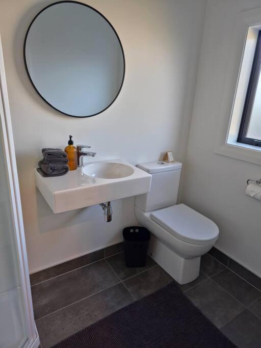 Apartment 2 - Haddin Court - Stunning Executive Blenheim Eksteriør bilde