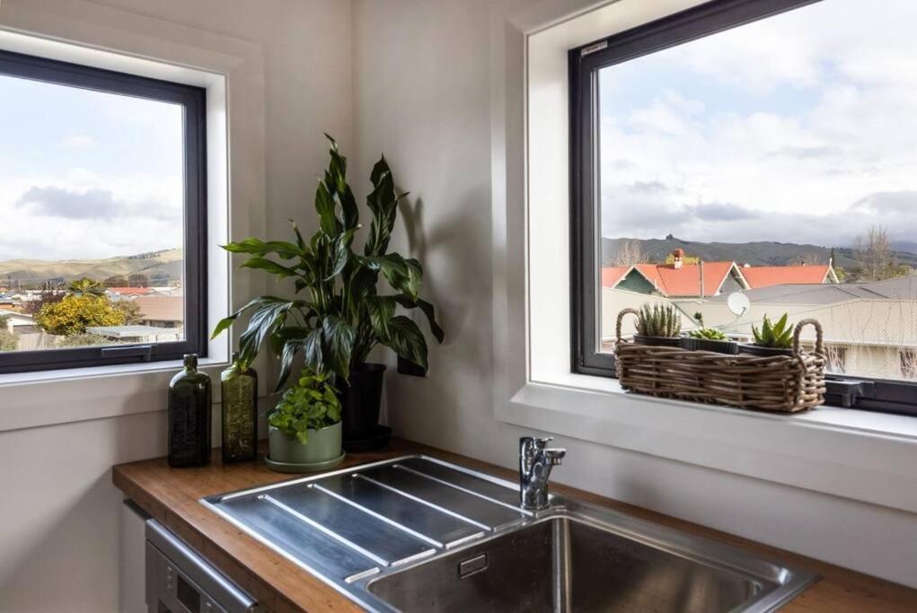 Apartment 2 - Haddin Court - Stunning Executive Blenheim Eksteriør bilde